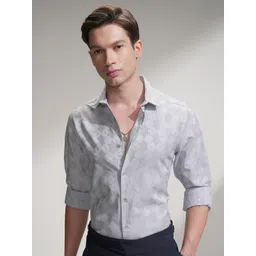 HIGHLANDER Geometric Printed Spread Collar Long Sleeves Regular Fit Formal Shirt-picture-40