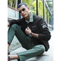 HIGHLANDER Men Black Solid Denim Jacket-picture-17