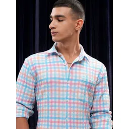 HIGHLANDER Men Checked Spread Collar Casual Shirt-picture-25