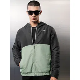 HIGHLANDER Men Colourblocked Crop Sporty Jacket-picture-19