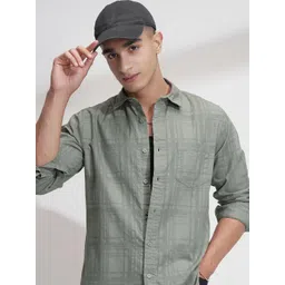 HIGHLANDER Men Comfort Fit Checked Spread Collar Cotton Casual Shirt-picture-27