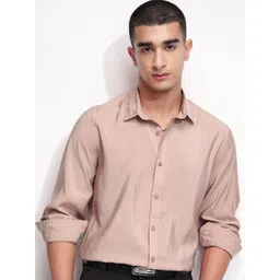 HIGHLANDER Men Comfort Fit Cutaway Collar Textured Formal Shirt-picture-23