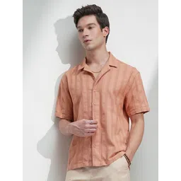 HIGHLANDER Men Comfort Relaxed Fit Textured Cuban Collar Cotton Casual Shirt-picture-16