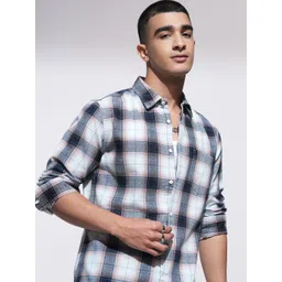 HIGHLANDER Men Comfort Slim Fit Opaque Checked Casual Shirt-picture-42