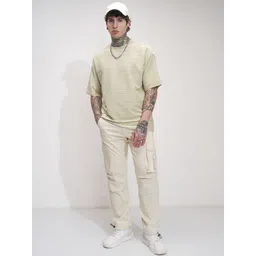 HIGHLANDER Men Comfort Straight Fit Cargos Trousers image 2