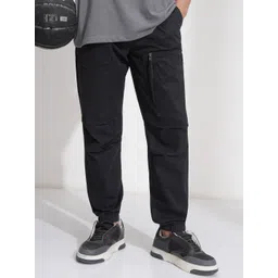HIGHLANDER Men Comfort Straight Fit Joggers-picture-31