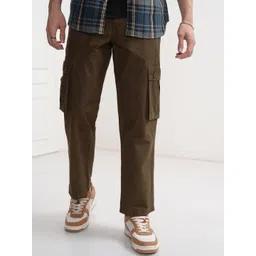 HIGHLANDER Men Cotton Mid-Rise Straight Fit Cargos Trousers-picture-16