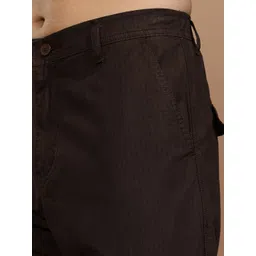 HIGHLANDER Men Cotton Straight Fit Cargos Trousers image 2