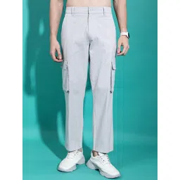 HIGHLANDER Men Grey Regular Fit Mid-Rise Cotton Cargos-image-24