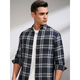 HIGHLANDER Men Opaque Checked Casual Shirt-picture-27
