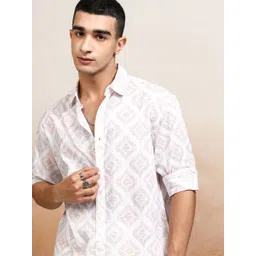 HIGHLANDER Men Opaque Printed Casual Shirt-picture-23