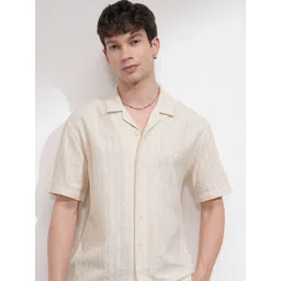 HIGHLANDER Men Relaxed Fit Cuban Collar Textured Cotton Casual Shirt-picture-29
