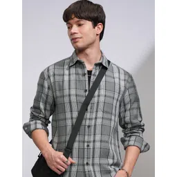 HIGHLANDER Men Relaxed Fit Spread Collar Tartan Checked Cotton Casual Shirt-picture-39
