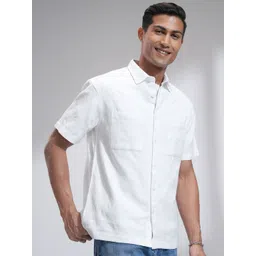 HIGHLANDER Men Relaxed Fit Spread Collar Textured Cotton Casual Shirt-picture-41