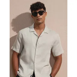 HIGHLANDER Men Relaxed Fit Textured Cuban Collar Cotton Casual Shirt-picture-34