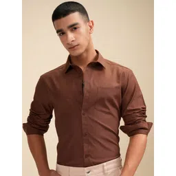 HIGHLANDER Men Slim Fit Opaque Casual Shirt image 2