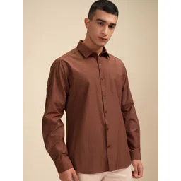 HIGHLANDER Men Slim Fit Opaque Casual Shirt image 4