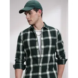 HIGHLANDER Men Slim Fit Opaque Checked Casual Shirt-picture-30