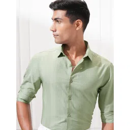 HIGHLANDER Men Slim Fit Opaque Striped Casual Shirt-picture-17