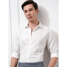 HIGHLANDER Men Slim Fit Opaque Striped Casual Shirt-picture-14