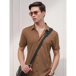 HIGHLANDER Men Slim Fit Solid Spread Collar Casual Shirt-picture-40