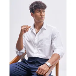 HIGHLANDER Men Slim Fit Solid Spread Collar Casual Shirt-picture-37