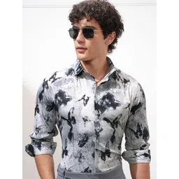 HIGHLANDER Men Slim Fit Spread Collar Abstract Printed Formal Shirt-picture-20