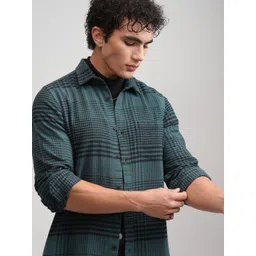HIGHLANDER Men Slim Fit Spread Collar Tartan Checked Cotton Casual Shirt-picture-29