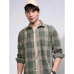 HIGHLANDER Men Slim Fit Spread Collar Tartan Checked Cotton Casual Shirt-picture-35