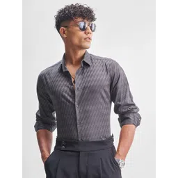 HIGHLANDER Men Slim Fit Textured Spread Collar Casual Shirt-image-42