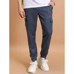 HIGHLANDER Men Solid Regular Fit Mid-Rise Cargo-Style Joggers-image-21