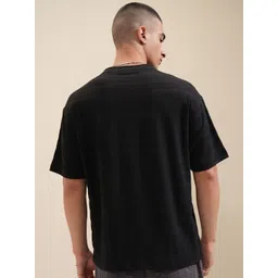 HIGHLANDER Men Solid Round Neck Cotton Oversized T-shirt image 4