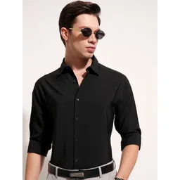 HIGHLANDER Men Solid Spread Collar Casual Shirt-picture-15