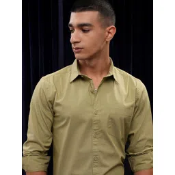 HIGHLANDER Men Solid Spread Collar Relaxed Fit Casual Shirt-picture-30