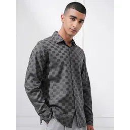 HIGHLANDER Men Spread Collar Checked Cotton Casual Shirt-image-38