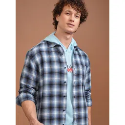 HIGHLANDER Men Spread Collar Checked Cotton Relaxed Fit Casual Shirt-picture-24