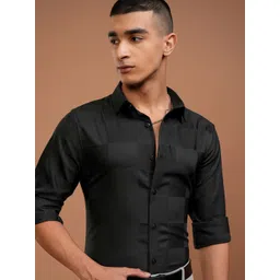 HIGHLANDER Men Spread Collar Checked Slim Fit Casual Shirt-image-6