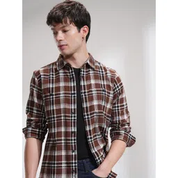 HIGHLANDER Men Spread Collar Tartan Checked Cotton Casual Shirt-picture-34