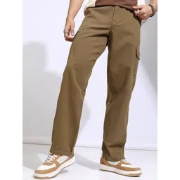 HIGHLANDER Men Straight Fit Cotton Cargos Trousers-picture-19
