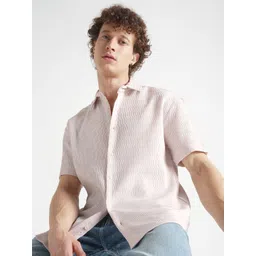 HIGHLANDER Relaxed Fit Textured Cutaway Collar Casual Shirt-picture-13