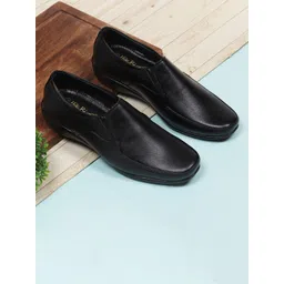 HikBi Men Textured Leather Anti-Skid Stability Formal Slip-On Shoes-picture-37