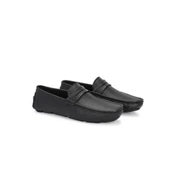 Hirels Men Regular Penny Loafers image 1
