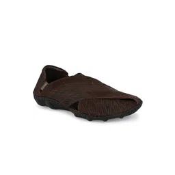 Hitz Men Textured Leather Shoe-Style Sandals-picture-12