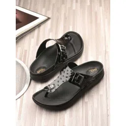 Hitz Men's Black T-Strap Sandals-picture-17