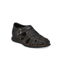 Hitz Men's Brown Fisherman Sandals image 2