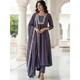 HIVA TRENDZ Women Embroidered Pleated Thread Work Kurta with Trousers & With Dupatta-picture-16