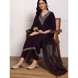 HIVA TRENDZ Women Ethnic Motifs Embroidered Kurta with Trousers & Dupatta-picture-18