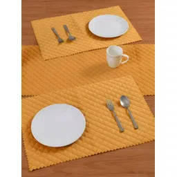 HOMADORN Yellow 5 Pieces Velvet Quilted Table Runner With Placemats-picture-22