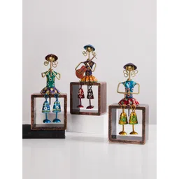 Home Centre Pack Of 3 Printed Iron Hanging Leg Doll-image-46