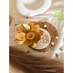 HOMEARTE White Religious Showpiece-picture-17